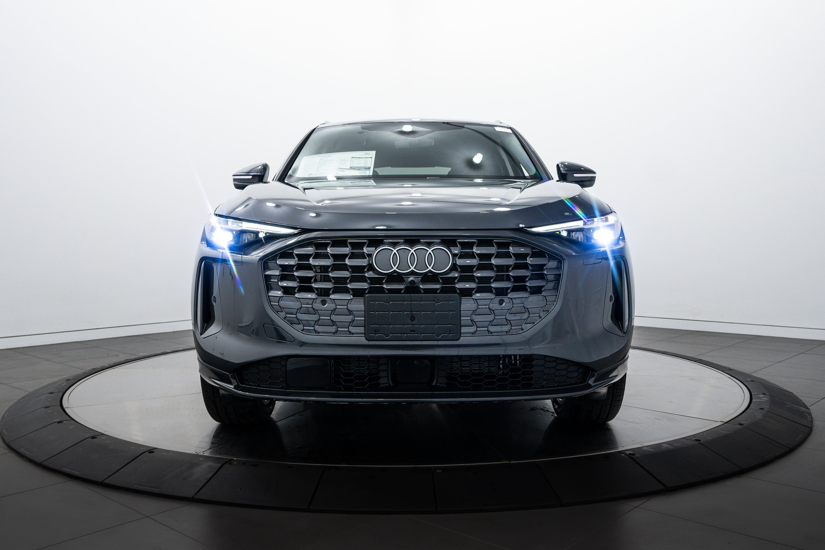 2025 Audi Q5 Premium Plus photo 11