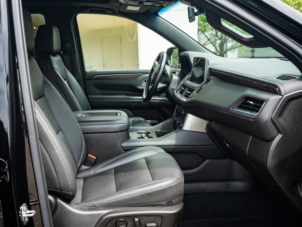 2021 Chevrolet Tahoe LT photo 13