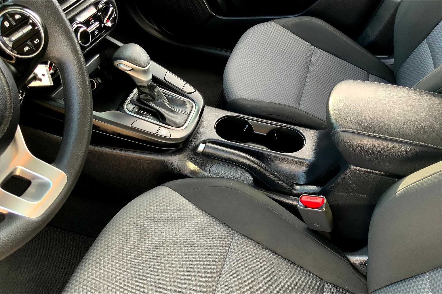 2023 Kia Soul LX photo 15