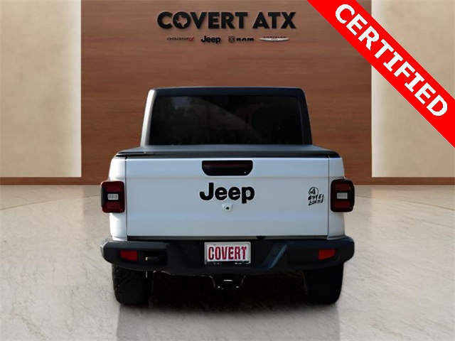 2024 Jeep Gladiator Willys photo 4