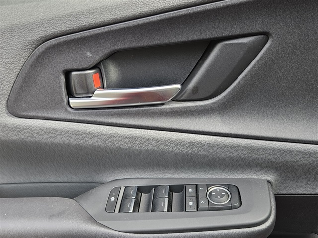 2024 Toyota Prius XLE photo 21