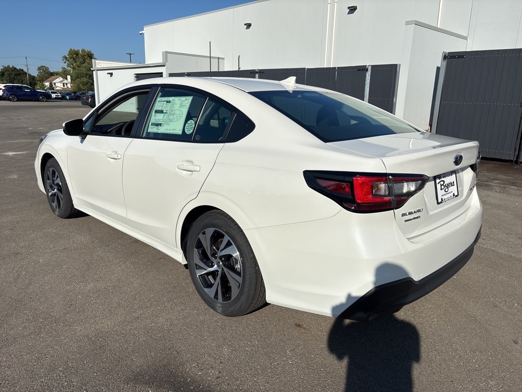2025 Subaru Legacy Premium photo 4