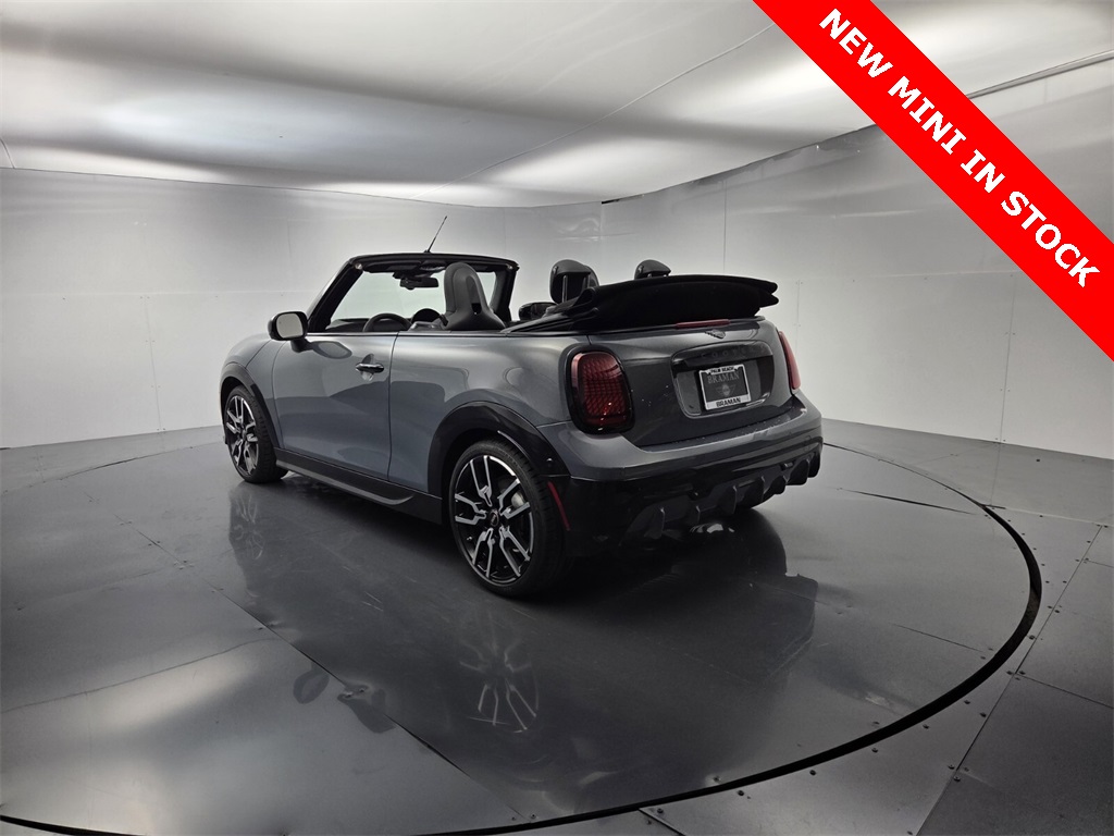 2026 Mini Cooper Convertible Iconic photo 7