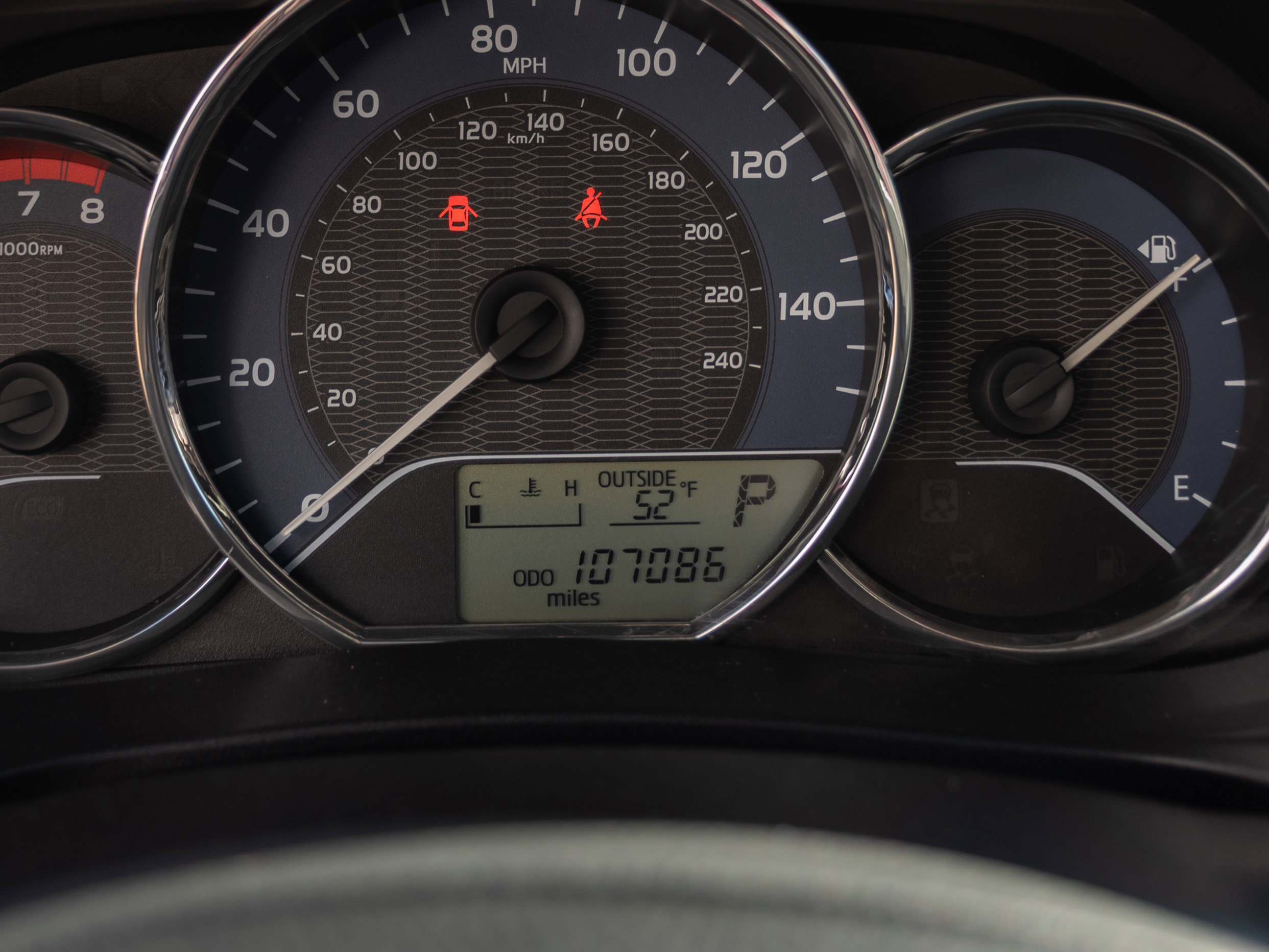 Used 2016 Toyota Corolla LE with VIN 2T1BURHE4GC577616 for sale in Muscatine, IA