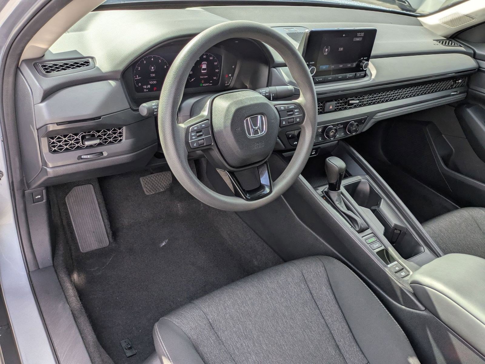2024 Honda Accord 1.5T EX photo 4
