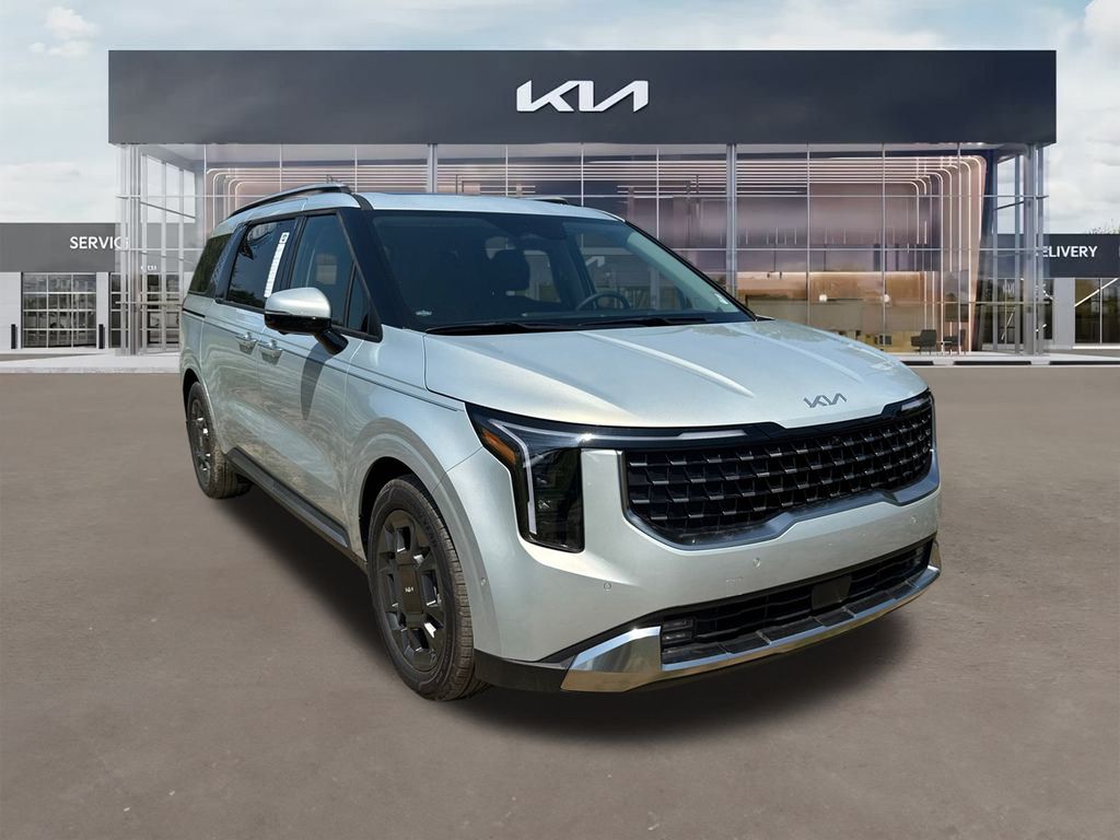 2025 Kia Carnival SX's photo