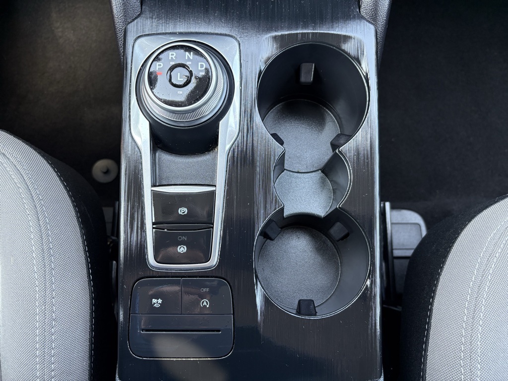 2022 Ford Escape SE photo 11