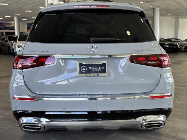 2025 Mercedes Benz GLS Maybach 600 4MATIC photo 5