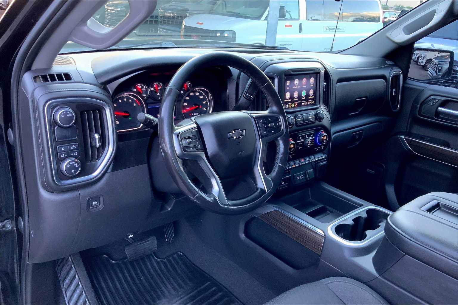 2020 Chevrolet Silverado 1500 RST photo 15
