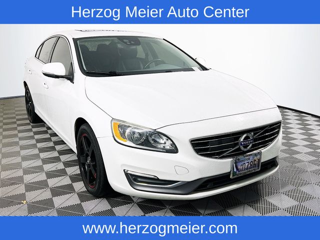 2016 Volvo S60