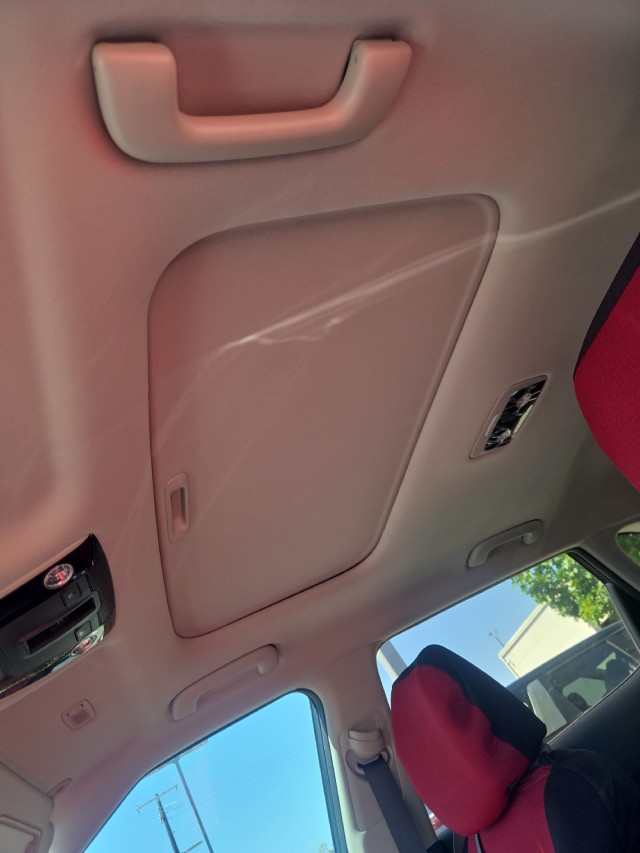 Used 2024 GRAVITY GR Kia EX image 16