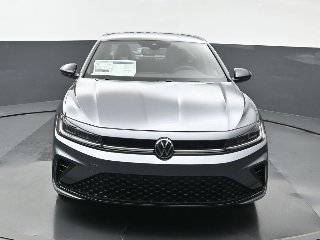 2025 Volkswagen Jetta 1.5T Sport photo 2