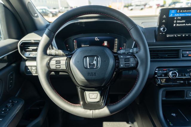 2025 Honda Pilot Black Edition photo 13