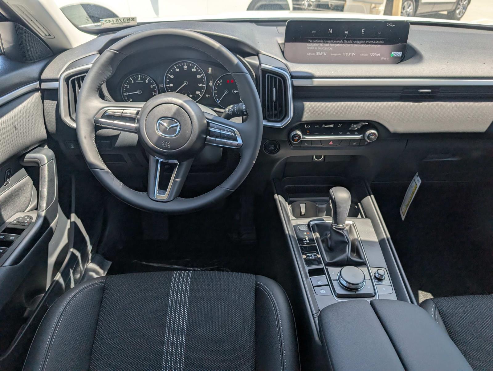 2025 Mazda CX-50 2.5 S Preferred photo 4