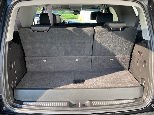 2017 Gmc Yukon SLT photo 22