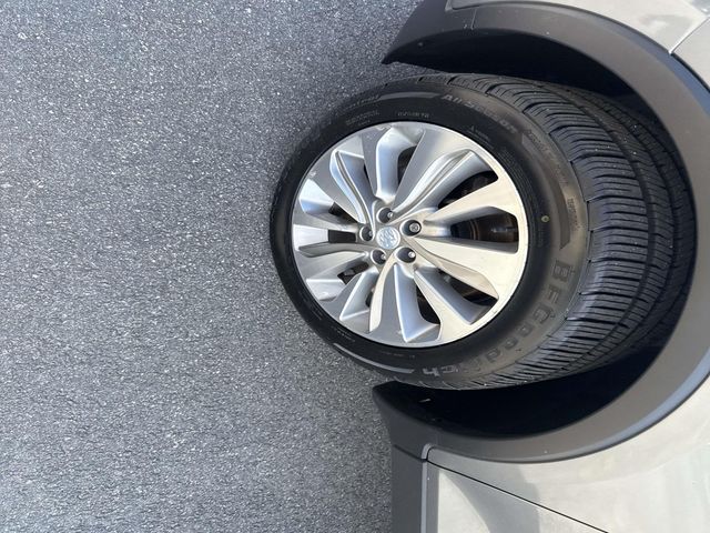 2020 Buick Encore Preferred photo 12