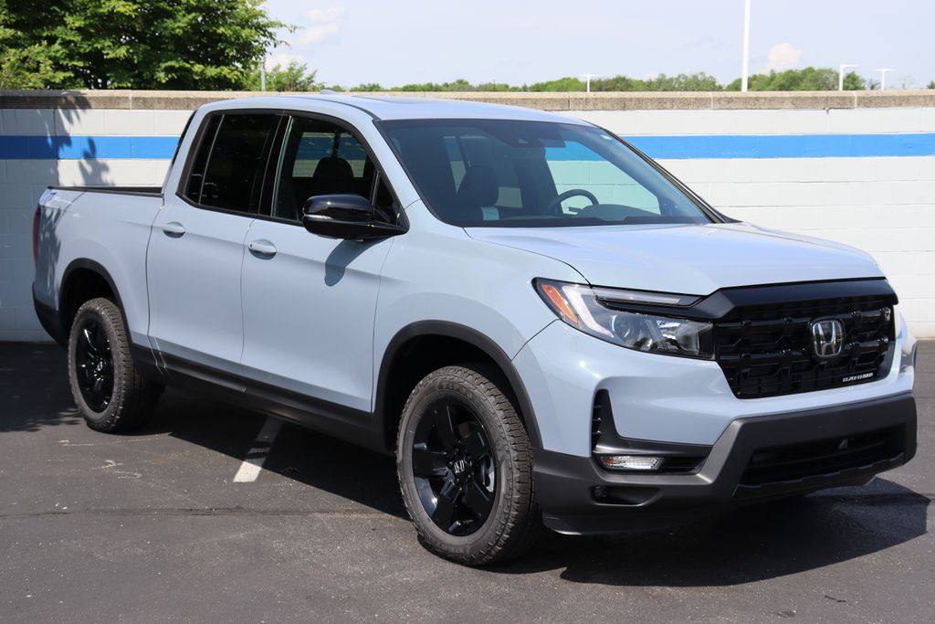 2025 Honda Ridgeline Black Edition photo 6