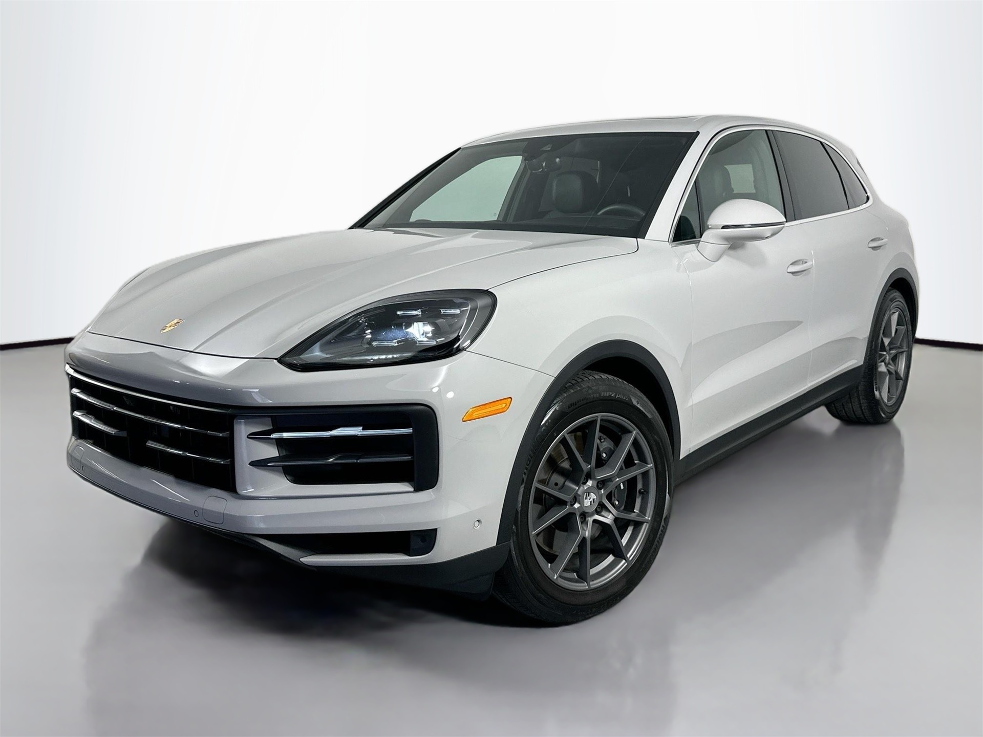 2025 Porsche Cayenne Base