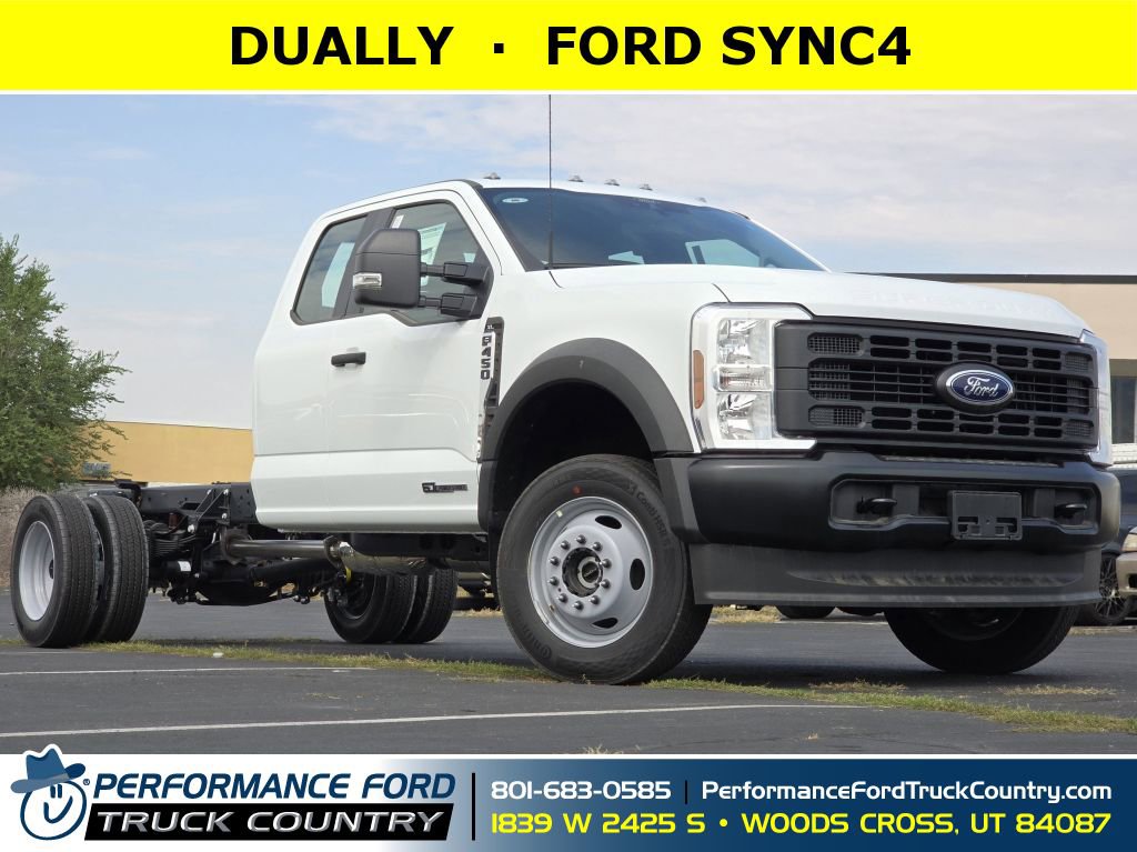 2025 Ford F-450 Super Duty Chassis Cab XL's photo
