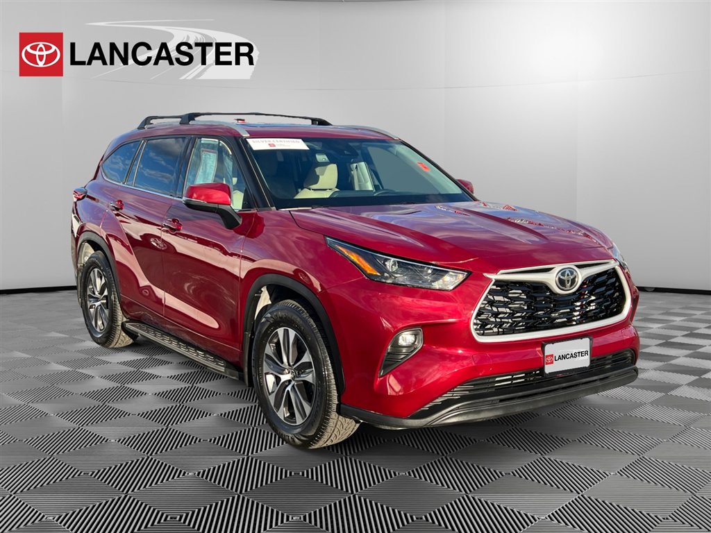 2022 Toyota Highlander XLE's photo