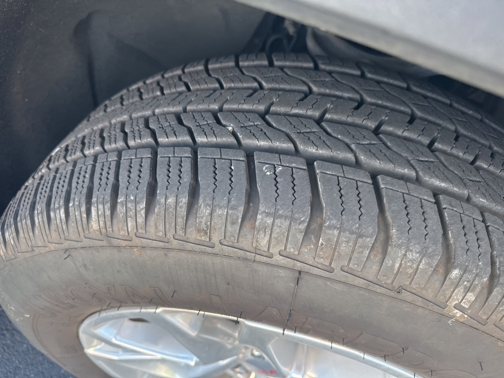 2019 Gmc Sierra 1500 SLT photo 3
