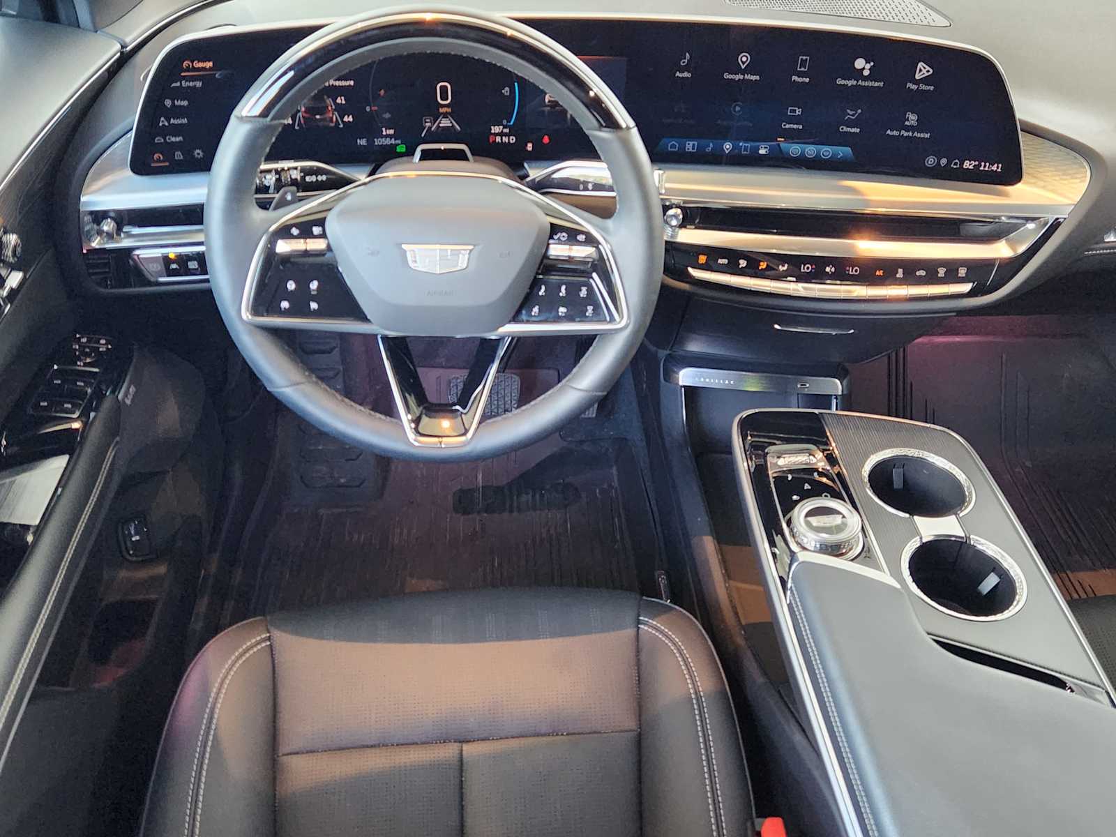 2024 Cadillac Lyriq Luxury photo 23