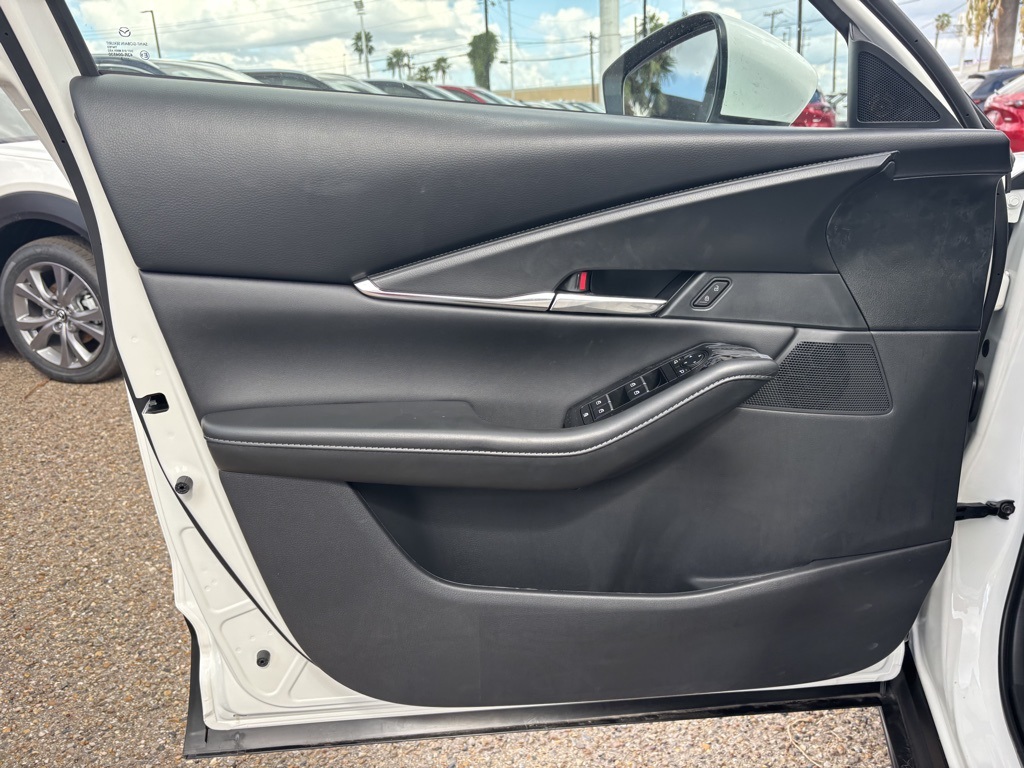 2025 Mazda CX-30 2.5 S Preferred photo 13