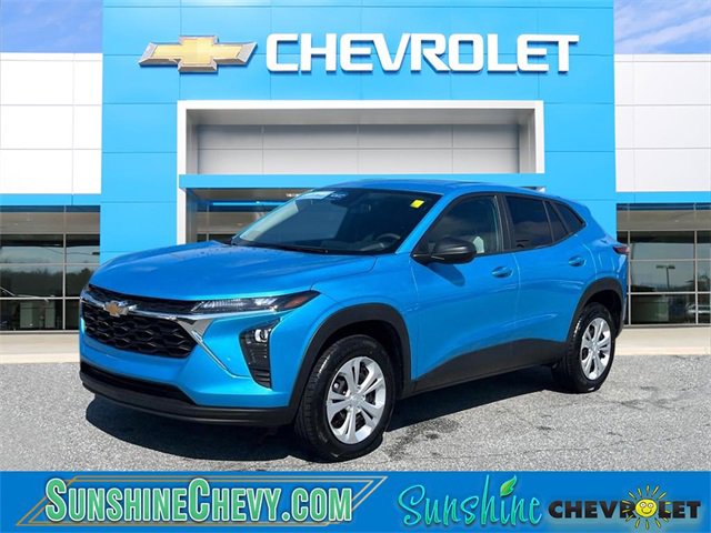 2025 Chevrolet Trax LS's photo