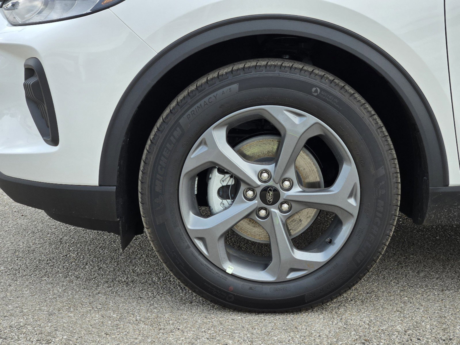 New 2025 Star White Metallic Tri-Coat Ford ST-Line image 7