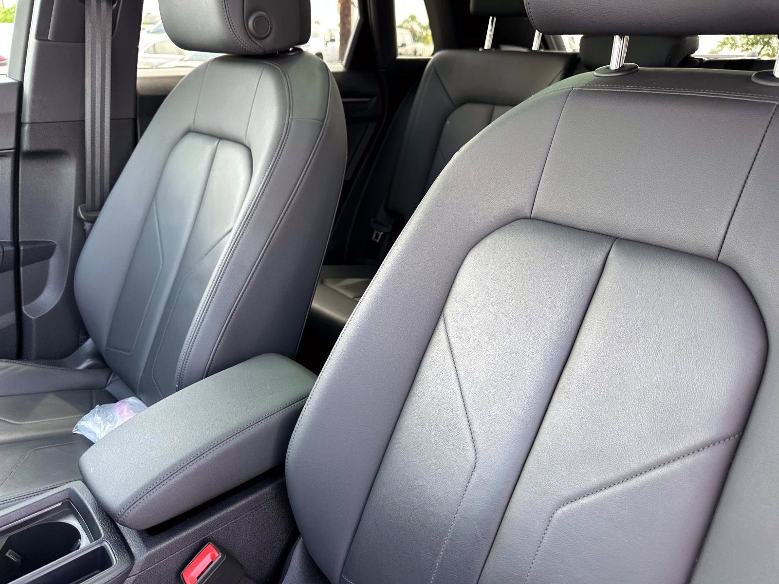2024 Audi Q3 45 TFSI S line Premium photo 21