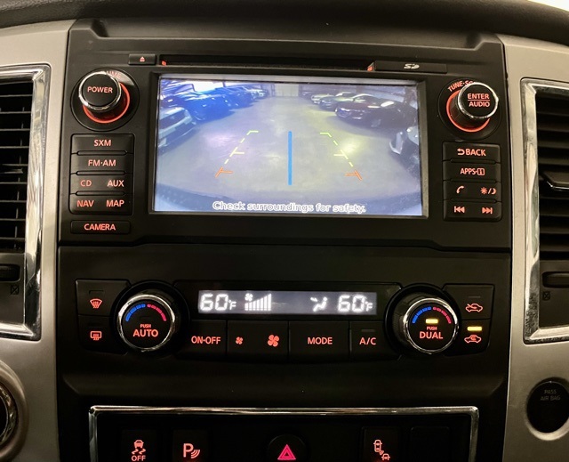 2018 Nissan Titan SV photo 12