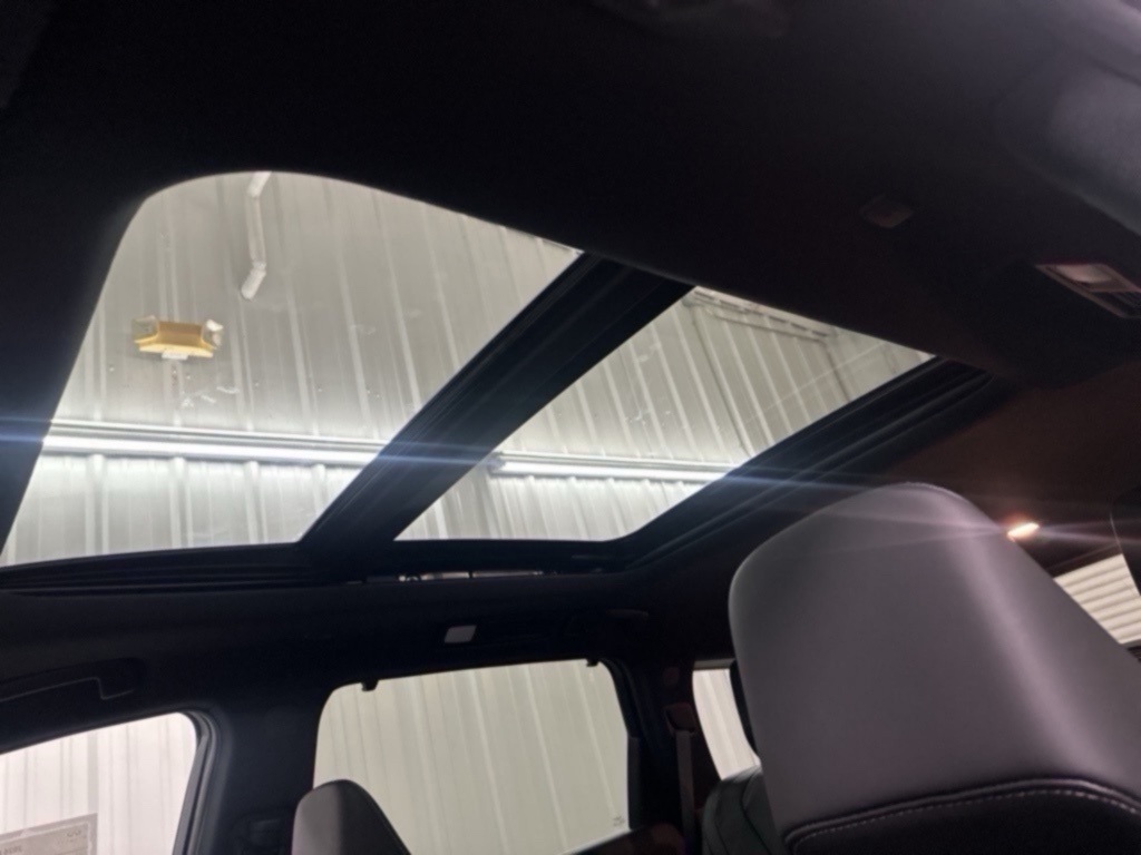 2025 Infiniti QX60 Luxe photo 5