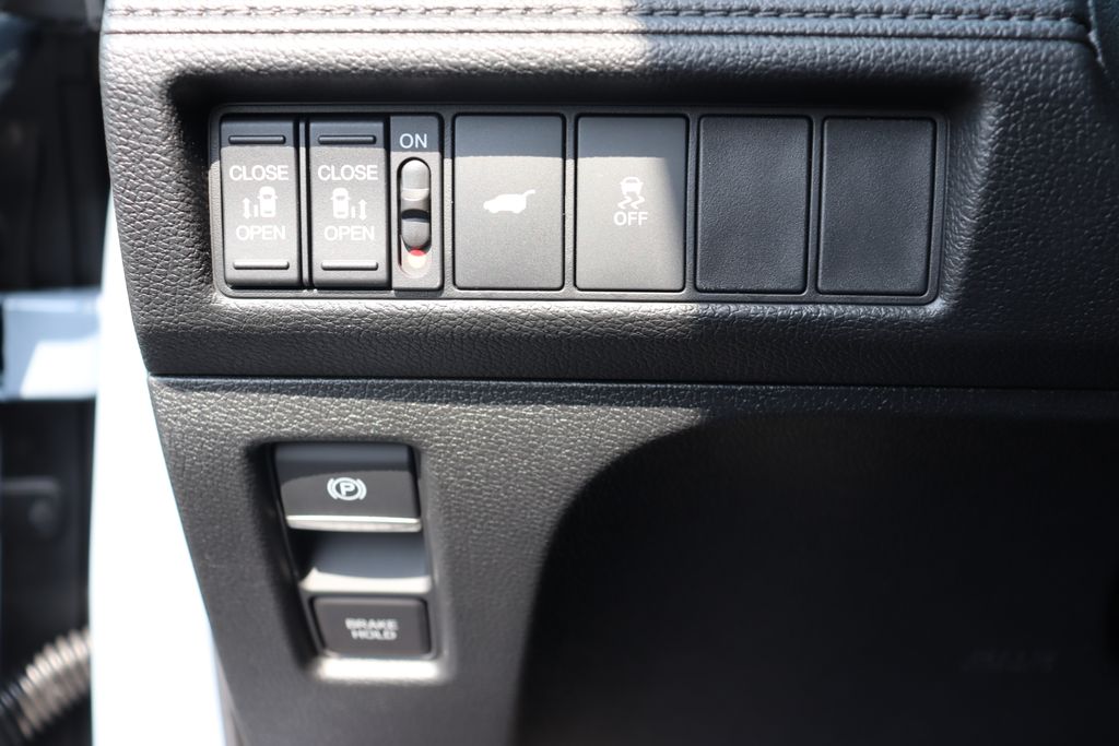 2026 Honda Odyssey photo 28