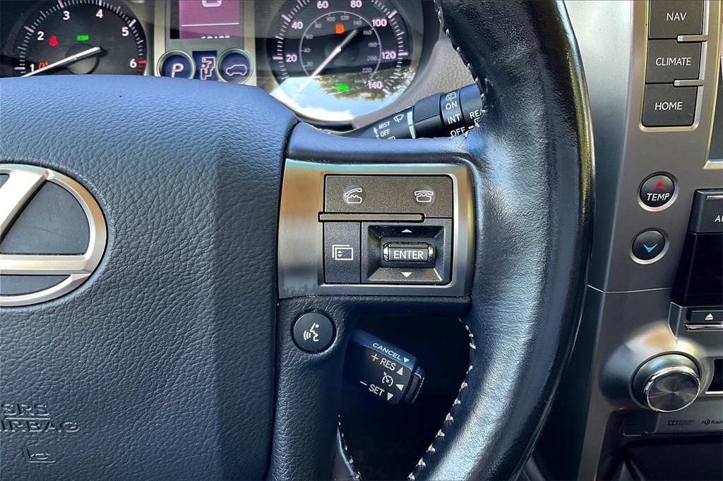 2015 Lexus GX 460 photo 17