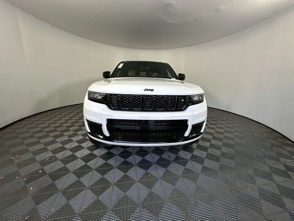 2025 Jeep Grand Cherokee L Summit Reserve photo 3