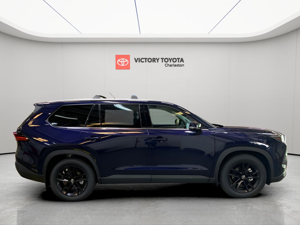 2025 Toyota Grand Highlander Limited photo 7