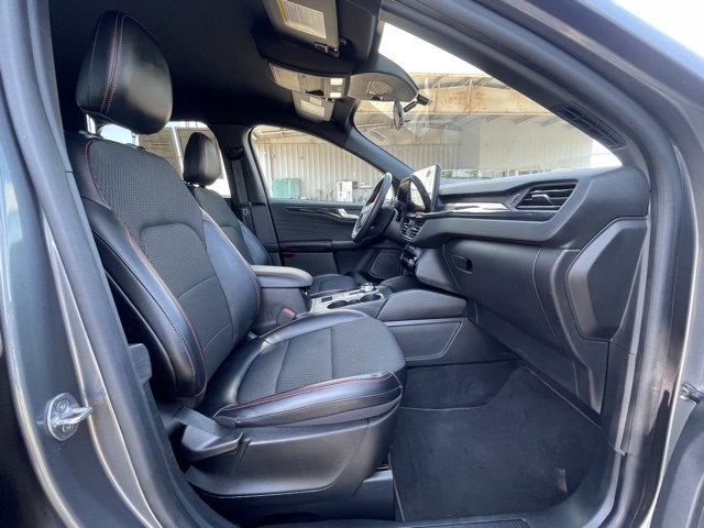 2023 Ford Escape ST-Line photo 22