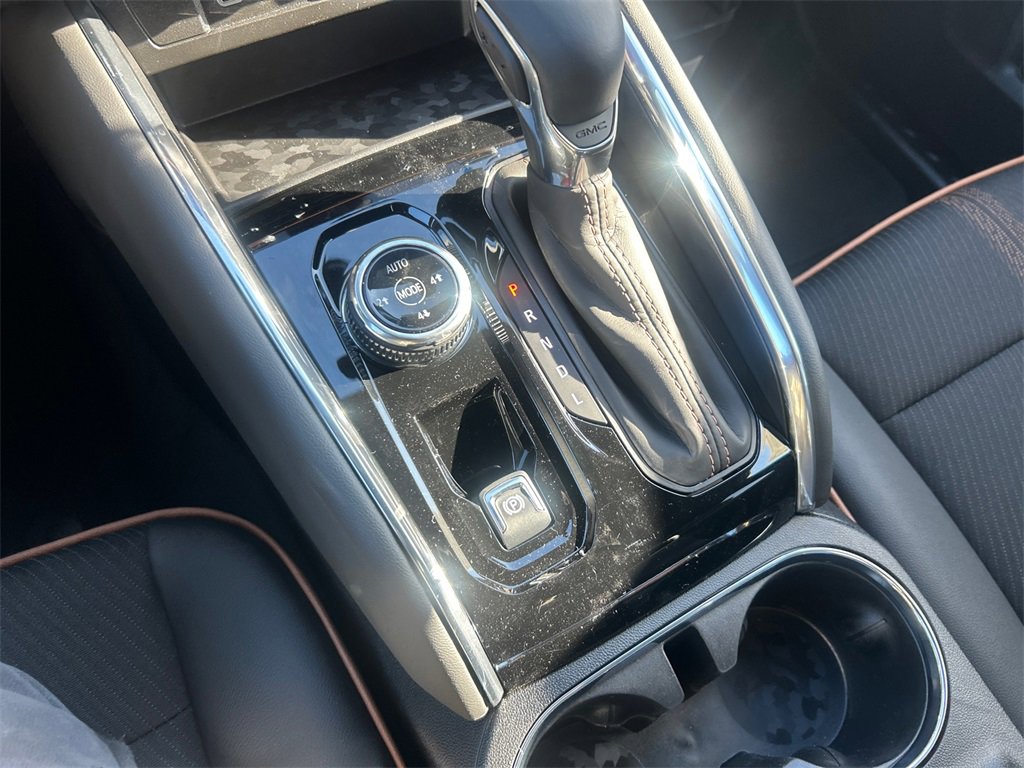 2026 GMC CANYON - Image 24