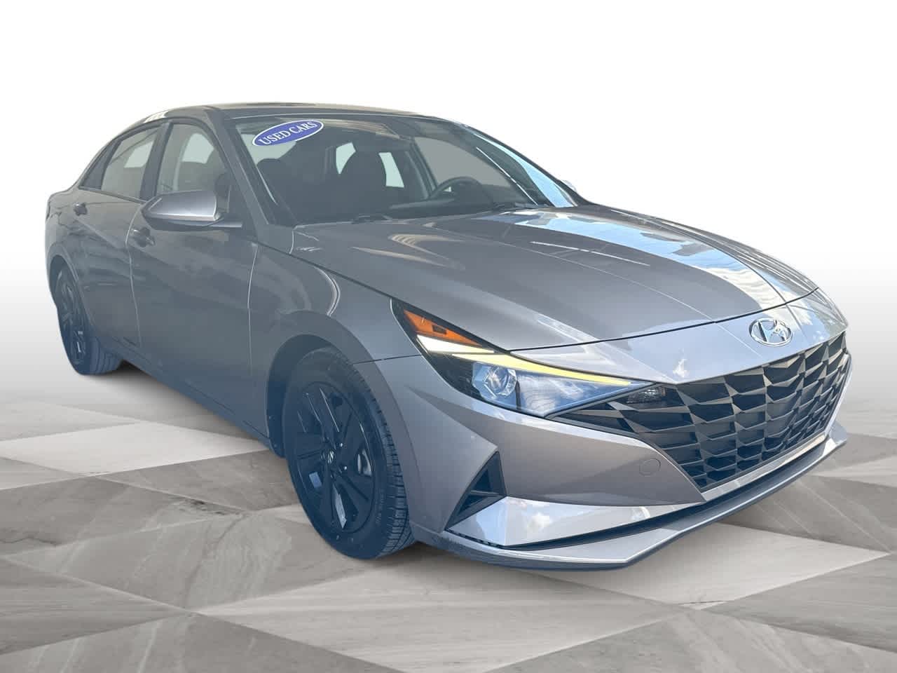 2023 Hyundai Elantra SEL photo 2