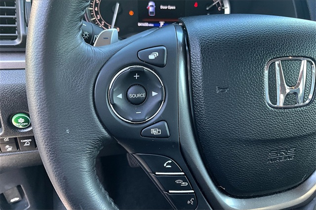 2023 Honda Ridgeline RTL photo 11