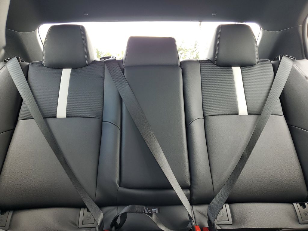 2025 Toyota Camry SE photo 24