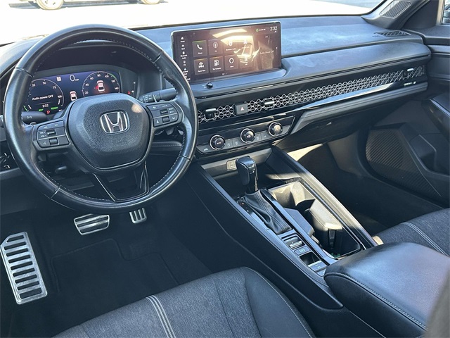 2023 Honda Accord Hybrid Sport photo 2