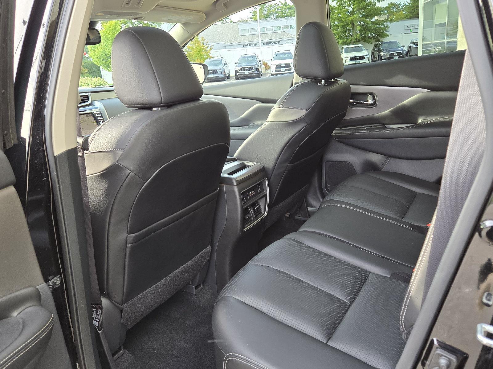 2023 Nissan Murano SL photo 21