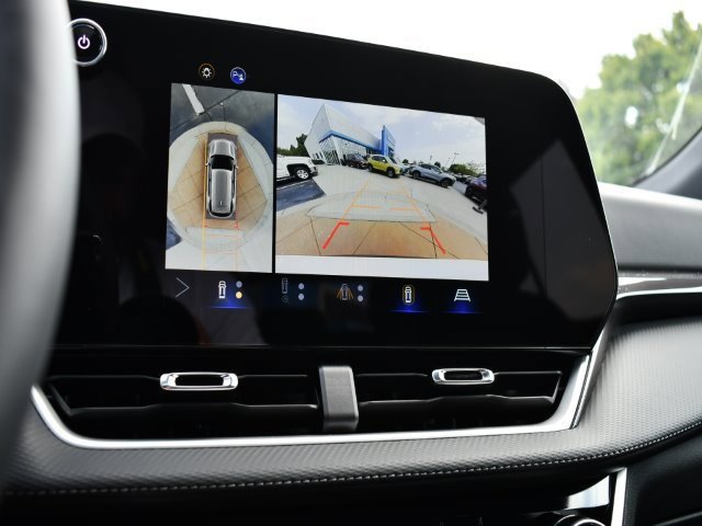 2025 Chevrolet Equinox LT photo 13