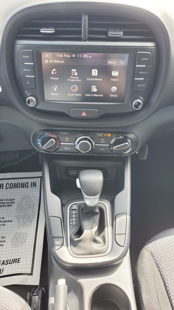 2023 Kia Soul LX photo 21