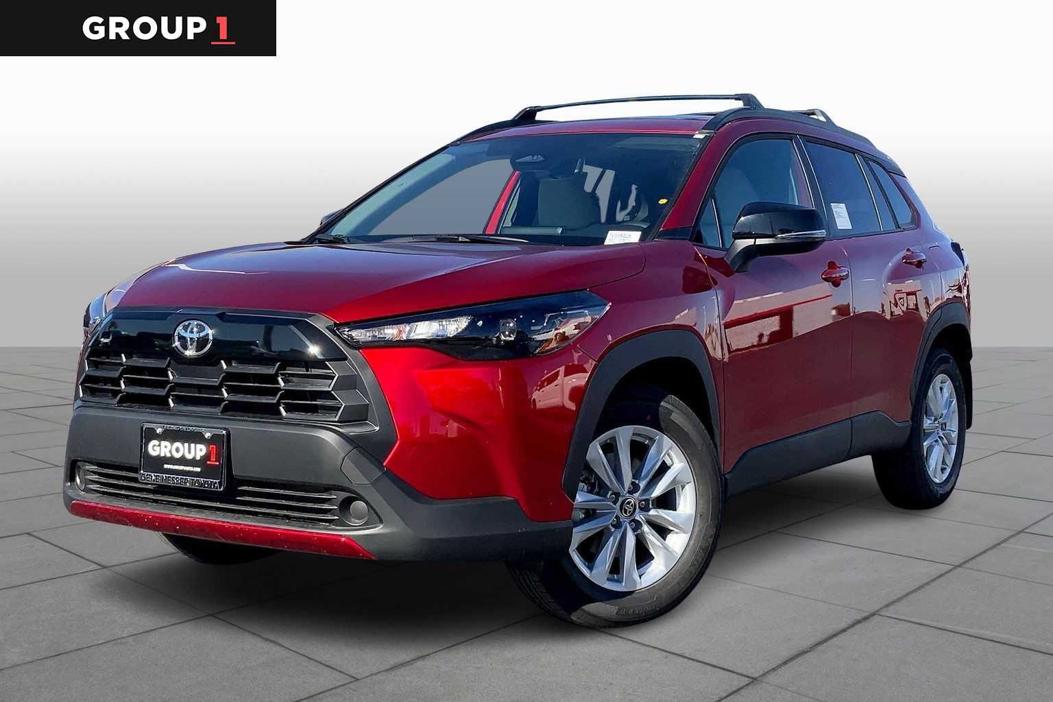 2026 Toyota Corolla Cross LE's photo