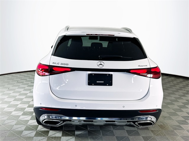 2025 Mercedes Benz GLC 300 4MATIC photo 6