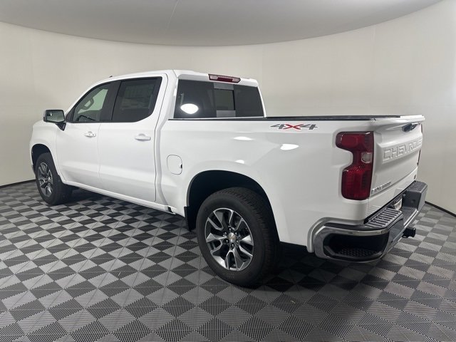 2025 Chevrolet Silverado 1500 LT photo 3