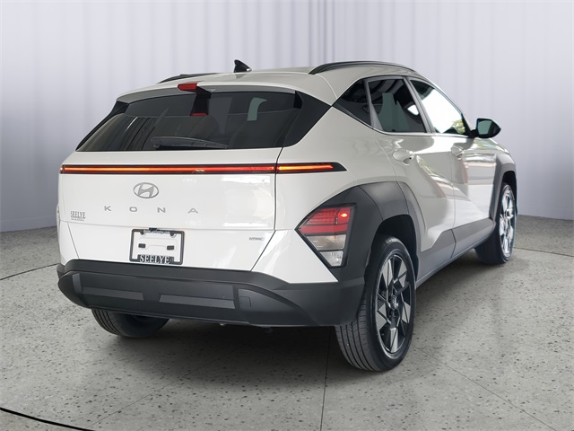2024 Hyundai Kona SEL photo 3