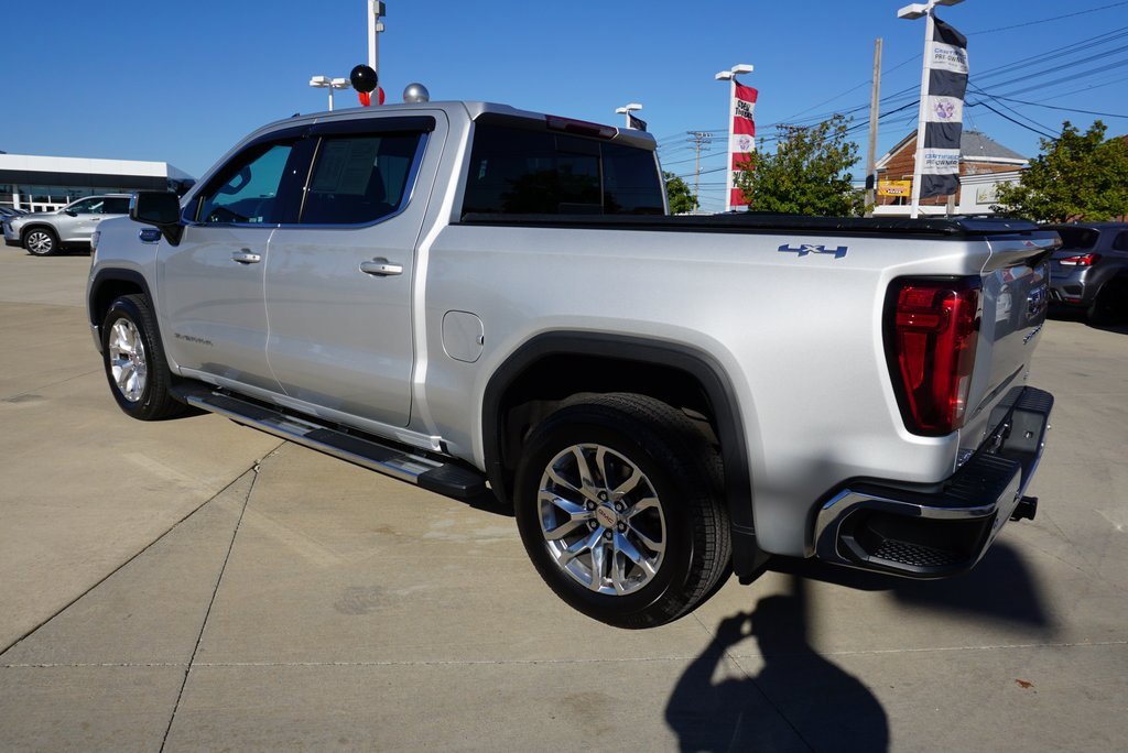 2020 Gmc Sierra SLE photo 4